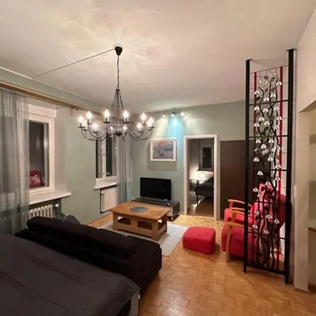 Apartman Idyllinen Kaksio Keskustassa. *